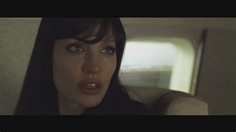 Angelina Jolie in "Salt" - Angelina Jolie Image (18174780) - Fanpop