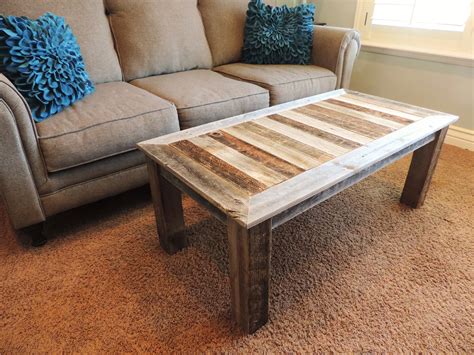 reclaimed barnwood coffee table! | Wood coffee table rustic, Coffee ...