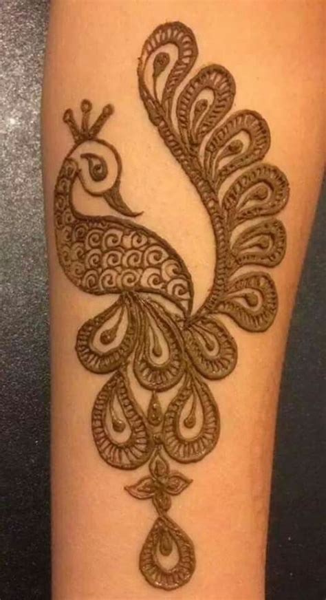 11 Best Peacock Henna Mehndi Designs | Peacock mehndi designs, Henna ...