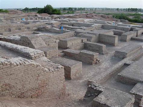 Indus Valley Civilization, Mohenjo Daro, Harappan Culture - Crystalinks