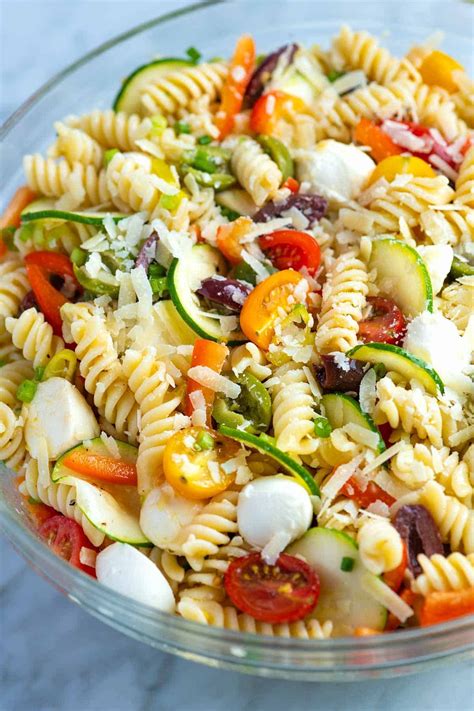 Quick and Easy Pasta Salad | Recipe | Easy pasta salad recipe, Cold ...