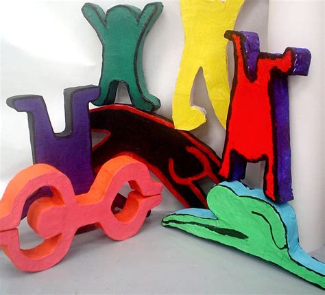 Lessons from the K-12 Art Room: Keith Haring Sculptures Middle School ...