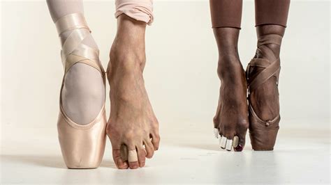 Newsela | With great beauty comes great pain: ballet looks good but can ...