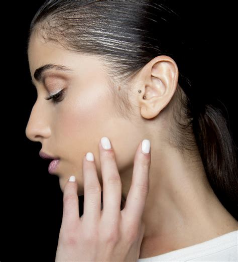 6 Steps To Banish Blotchy Skin | StyleCaster