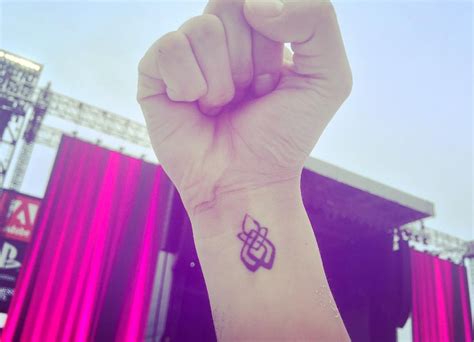 Top more than 73 unity symbol tattoo best - in.eteachers