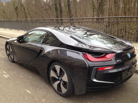 BMW i8 in Sophisto Grey with Frozen Grey Accents