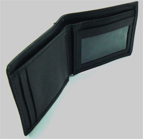 Slim Leather Wallet With Id Window | IUCN Water