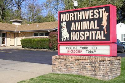 About Northwest Animal Hospital | Omaha, NE Veterinarians