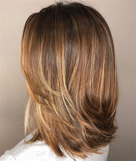 Must-Try Medium Length Layered Haircuts for 2019 | Medium length hair cuts with layers, Medium ...