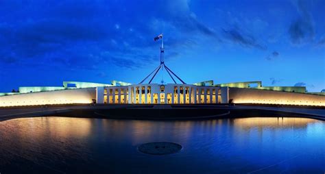 File:Parliament House Canberra Dusk Panorama.jpg - Wikipedia
