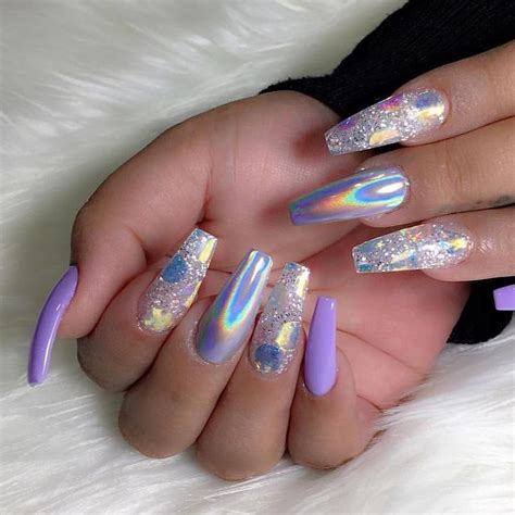 Lovely nails by @sinhtran2501 Shop for featured Holographic Unicorn ...