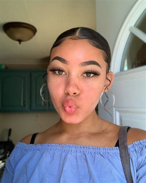 Amariah Gabrielle 🦋 on Instagram: “The sun gave me freckles on my nose n cheeks a lil 😭”