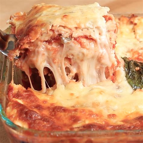 Matzah Lasagna So Good You'll Want It All Year 'Round | Recipe | Jewish recipes, Passover ...