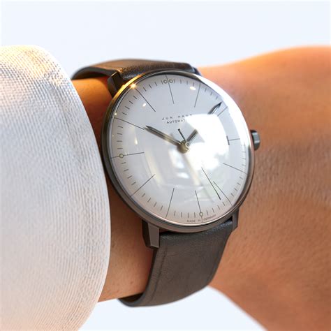 ArtStation - Minimalist Watch 3 - Automatic - White Dial x Black Case ...