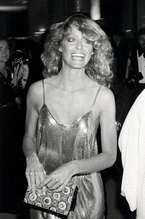 Pin by Henry Rivera on Farrah Fawcett | Best oscar dresses, Farrah ...