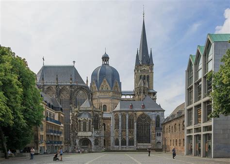 Aachen Germany Imperial-Cathedral-01 - Aachen Cathedral - Wikipedia, the free encyclopedia ...