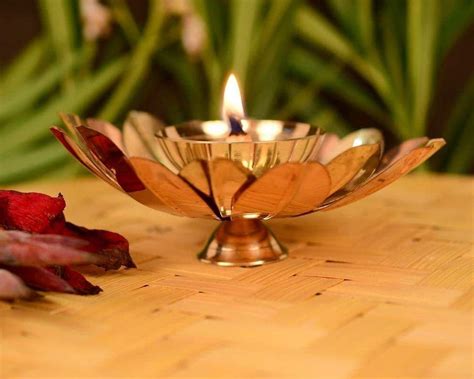 SATVIK 4 Pc Brass Copper Lotus Flower Petals Kamal Shape Metal Deepak For Traditional Indian ...