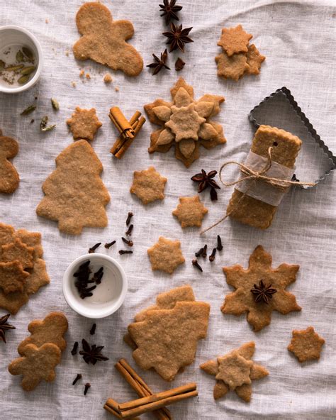 Vegan Speculoos - Spiced Christmas Cookies — Big Bakes Manifesto