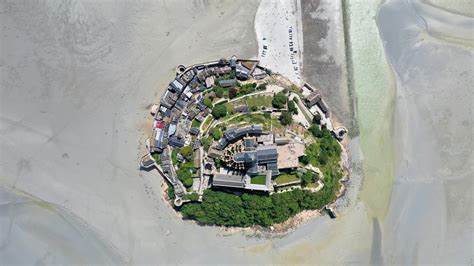 Mont Saint Michel from above : r/AerialPorn