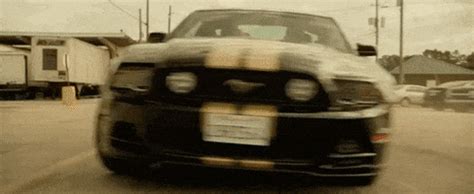 Speeding Car Chase GIF - Find & Share on GIPHY