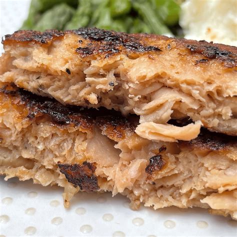 Good Catch • Salmon Burgers – VeggiePattyTasteTest.com