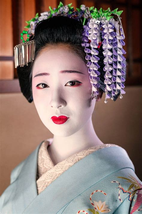 A Tale of Two Portraits — John Paul Foster in 2024 | Wisteria, Geisha japan, Portrait