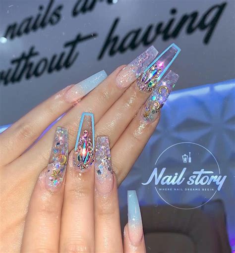 Nail Design On Clear Nails / That's why we rounded up 30 of our favorite simple and easy nail ...