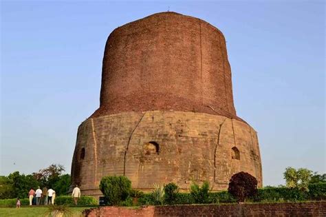 Dhamekh Stupa - Temples Vibhaga