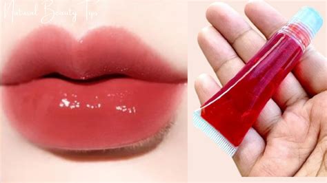 Diy Lip Gloss With Vaseline - How to Make Lip Gloss Using Vaseline and Lipstick: 14 Steps : It ...