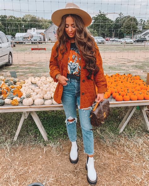 Three Outfits I'd Wear To A Pumpkin Patch — Your Darling Style