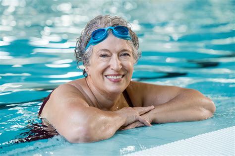 Health Benefits of Swimming for Seniors | Saber Healthcare