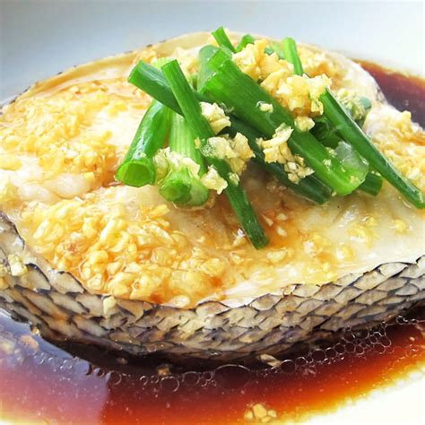 How to Make Steam Fish with Ginger Sauce - Mak Nyonya Recipe