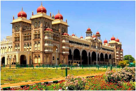 Mysore Palace - Timings, History, Images, Entry Fee - Holidify