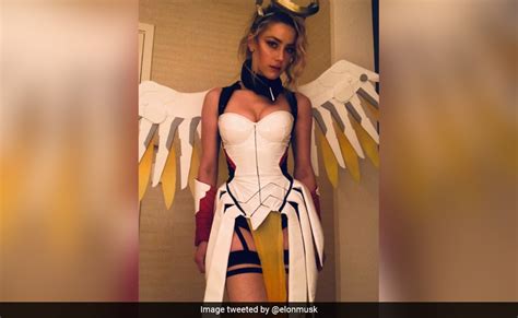 Elon Musk Shares Private Pic Of Ex Amber Heard Dressed As A Video Game ...