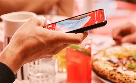 Restaurateurs : faut-il adopter le paiement par QR code