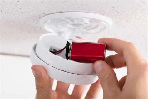 9 Solutions To Fix Ring Smoke Alarm Keeps Going Off - DIY Smart Home Hub