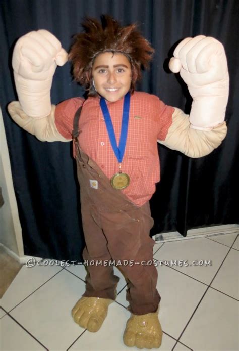 Wreck-It Ralph Halloween Costume