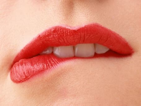 SehatCantik: 10 cara alami membuat bibir merah