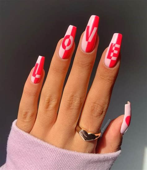 25 Sweet and Fresh Look with Beautiful Red and Pink Nail Tones – Late Daily