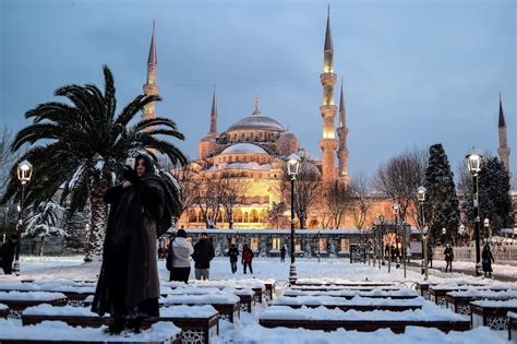 Snow Acts as a Magical Balm in an Anxious Turkey - The New York Times