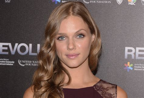 ‘Chicago P.D.’ — Tracy Spiridakos Cast in Season 4 of NBC Drama – TVLine