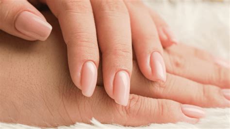 The Secrets of Nail Growth: Essential Tips for Strong & Healthy Nails