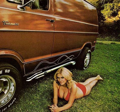 Days of the Shaggin' Wagon: A Look at 1970s Custom Vans - Flashbak