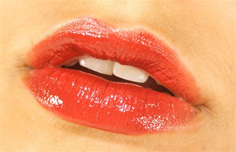 Juicy Red Lips | The perfect red lips, waiting to be kissed!… | Wagner Cesar Munhoz | Flickr