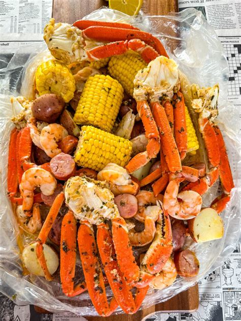 Delicious Seafood Boil in a Bag - Simple Seafood Recipes