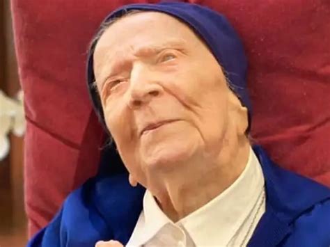 Oldest person in the world, French Catholic nun Sister André, dies at 118 - Arlington Catholic ...