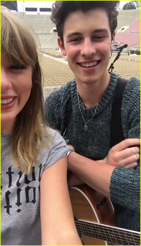 Watch Taylor Swift & Shawn Mendes Perform 'There's Nothing Holding Me Back' (Video) | Photo ...