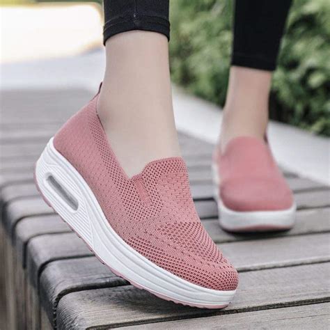 Clarks Women’s Orthopedic Sneakers – Royaluckshoes