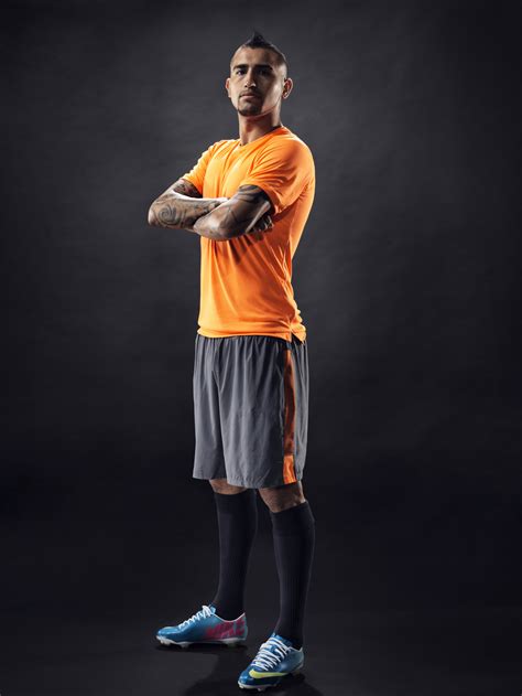 Arturo Vidal Photoshoot – Forza27