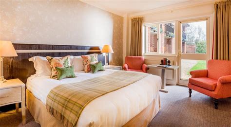 New Forest Accommodation - Careys Manor Hotel & SenSpa